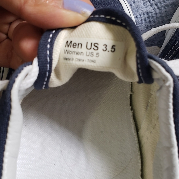 Unisex Vans - Picture 3 of 3